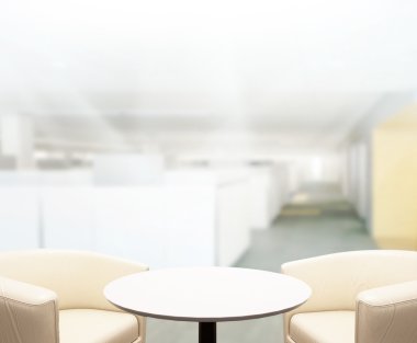 Arka planda Office üst tablosu