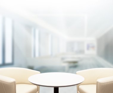 Bulanıklık arka planda Office ahşap masa