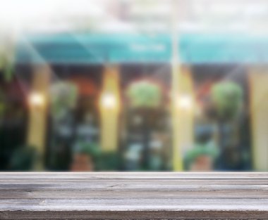 Masa üstü ve Blur Binası arka plan