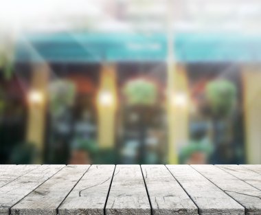 Masa üstü ve Blur Binası arka plan