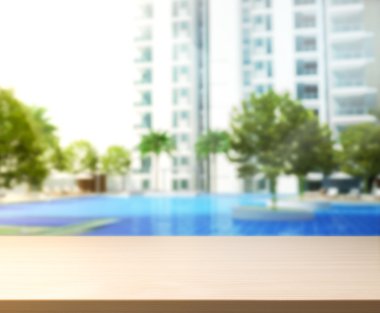 ahşap masa üst arka plan ve Havuzu