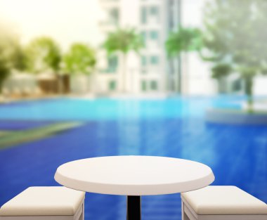 ahşap masa üst arka plan ve Havuzu