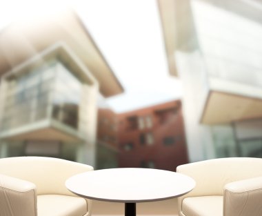 Masa üstü ve Blur Binası arka plan