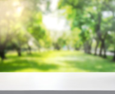 Top masa ve doğa arka plan bulanıklık