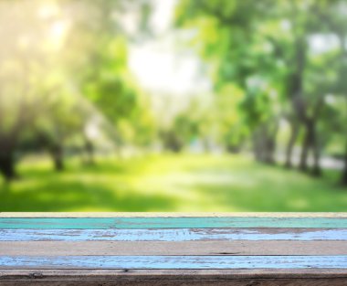 Top masa ve doğa arka plan bulanıklık