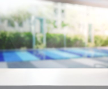 ahşap masa üst arka plan ve Havuzu