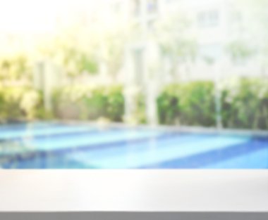 ahşap masa üst arka plan ve Havuzu