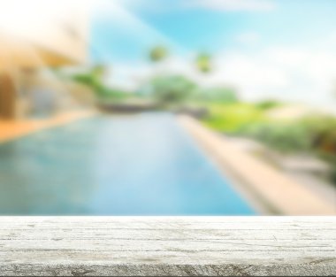 ahşap masa üst arka plan ve Havuzu