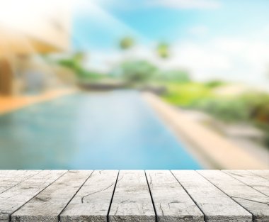 ahşap masa üst arka plan ve Havuzu