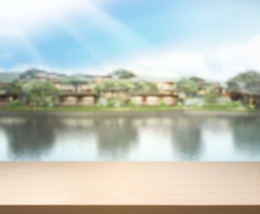 Top masa ve bina, arka plan bulanıklık