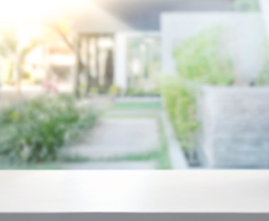 Top masa ve bina, arka plan bulanıklık