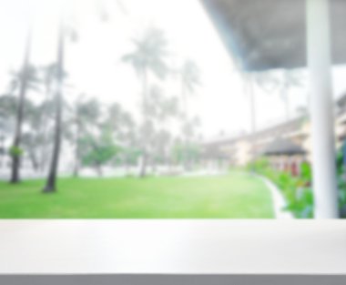 Top masa ve bina, arka plan bulanıklık