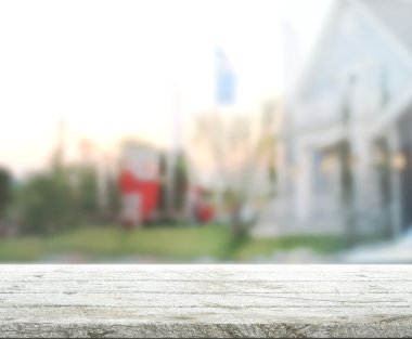 Top masa ve bina, arka plan bulanıklık