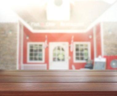 Top masa ve bina, arka plan bulanıklık