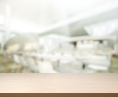 Top masa ve bina, arka plan bulanıklık