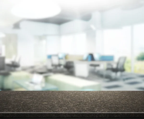 Tischplatte und verschwimmen Büro des Hintergrunds — Stockfoto