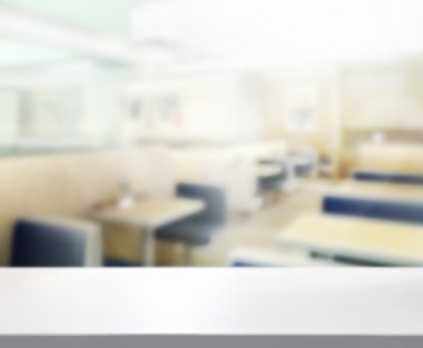 Top masa ve bina, arka plan bulanıklık