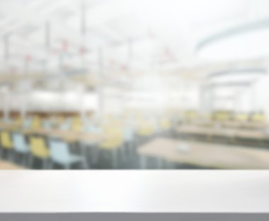 Top masa ve bina, arka plan bulanıklık