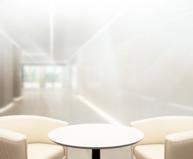 Bulanıklık arka planda Office ahşap masa