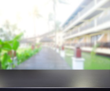 Top masa ve bina, arka plan bulanıklık