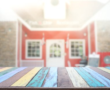 Top masa ve bina, arka plan bulanıklık