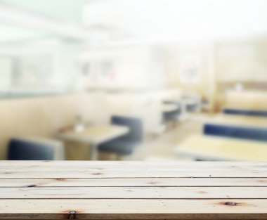 Top masa ve bina, arka plan bulanıklık