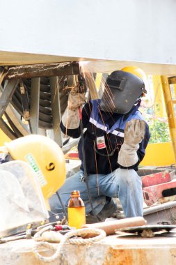 arka plan üzerinde kaynak