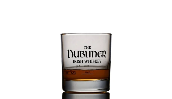 Dubliner Irish Whisky Verre Fond Blanc — Photo