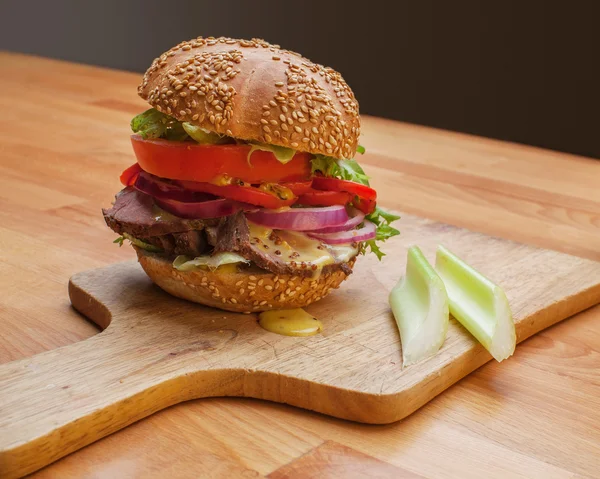 ahşap arka plan Burger