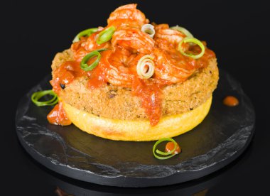 Polenta, Fishcake ve baharatlı karides