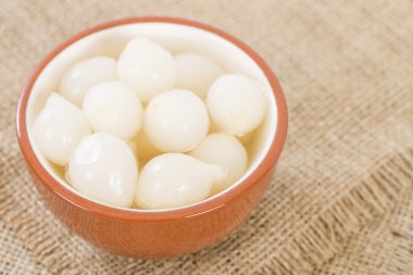 Silverskin soğan turşusu