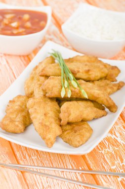 Tatlı ve ekşi tavuk