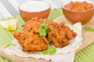 soğan bhajis