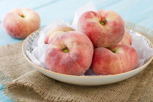 Sweet Saturn Peaches — Stock Photo, Image