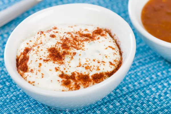 Paprika & Schnittlauch-Dip — Stockfoto