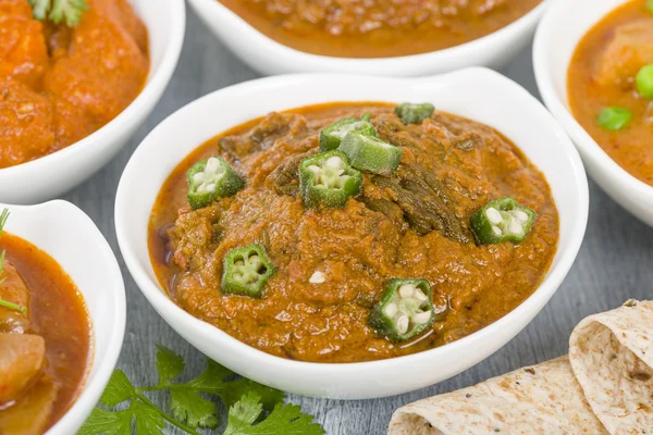 Vegetáriánus Curry svédasztalos kiválasztása — Stock Fotó
