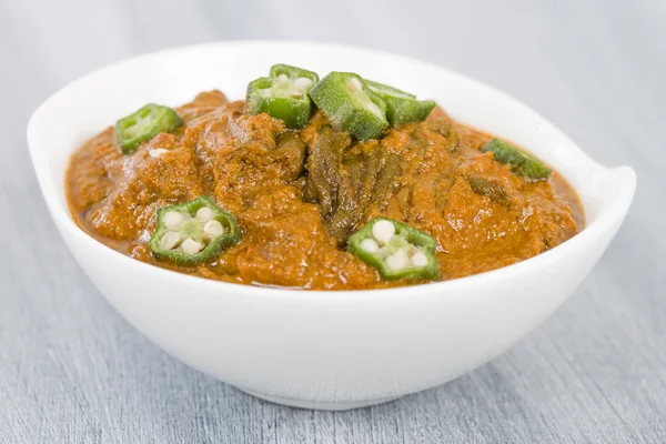 Bhindi Masala Curry indiano — Fotografia de Stock