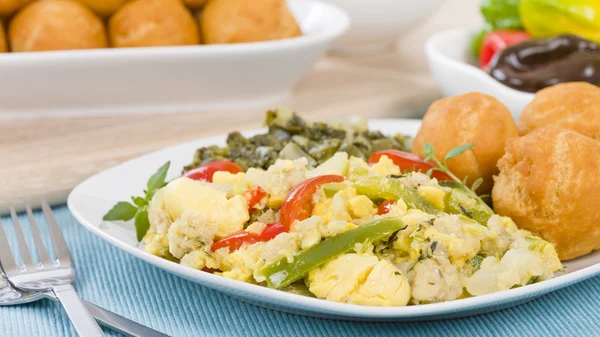 Akee und Salzfische — Stockfoto