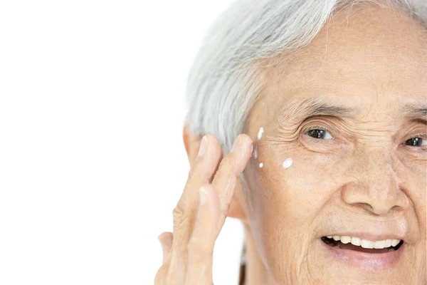 Cara Ancianos Asiáticos Con Buena Salud Piel Facial Aplicación Crema — Foto de Stock