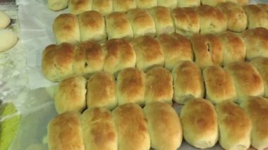 Güzel kokulu lezzetli pasta ve hamur işleri, renkli Video