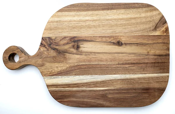 Dikdörtgen akasya ağacı kesme ve kesme tahtası. Beyaz arka planda izole edilmiş. Üst görünüm.