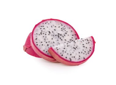 Beyaz arkaplanda Ejder Meyvesi izole