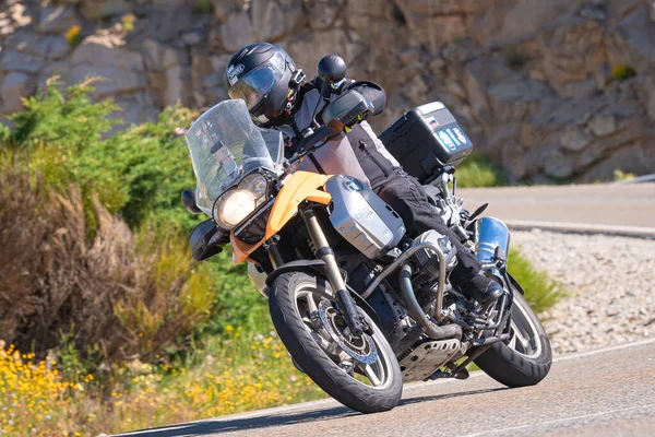 Biker Riding His Motorbike Photograph Captured July 2021 Port Navalmoral — Fotografia de Stock