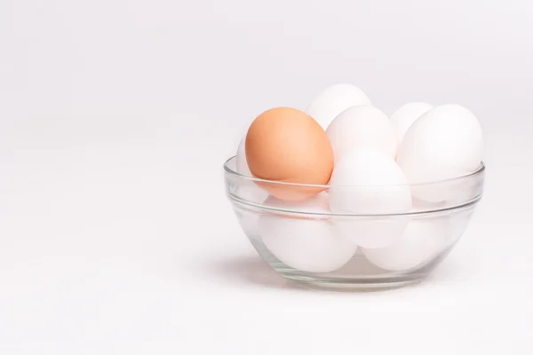 Huevos en plato de cristal — Foto de Stock