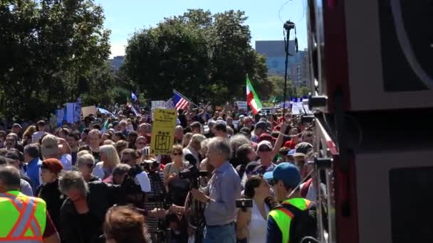 Maschere anti Covid e protesta per la sicurezza in Canada — Video Stock