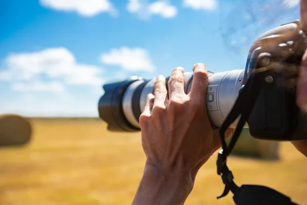 Super zoom photography in the countryside — Stock Photo, Image