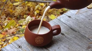 Bir fincan Chai Latte 'nin nefis içkisi.