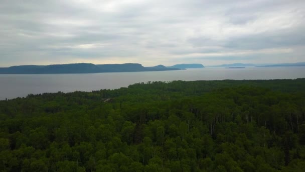 Un beau paysage de montagne — Video