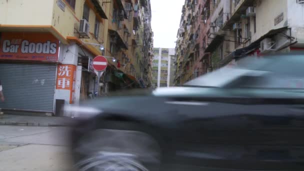 Dagelijks leven in een woonwijk in Hong Kong — Stockvideo