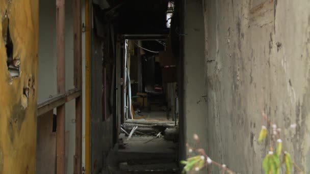 Dokumentace chudoby v rezidenční oblasti v Hongkongu — Stock video